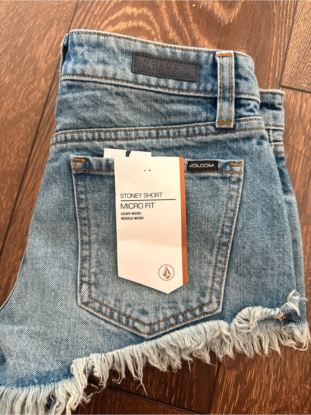 Volcom shorts